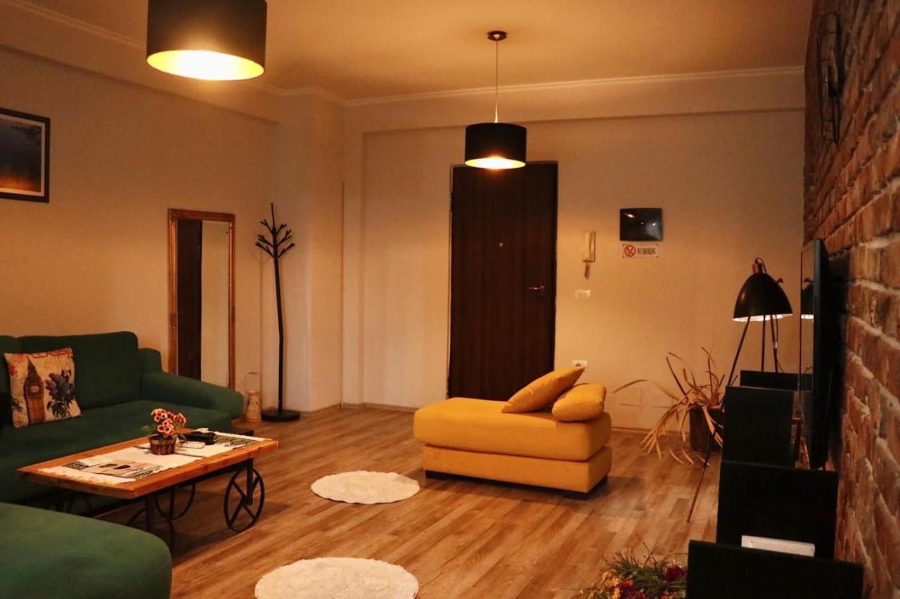 Ultra Apartments 'New Baazar' Tirana Exterior photo